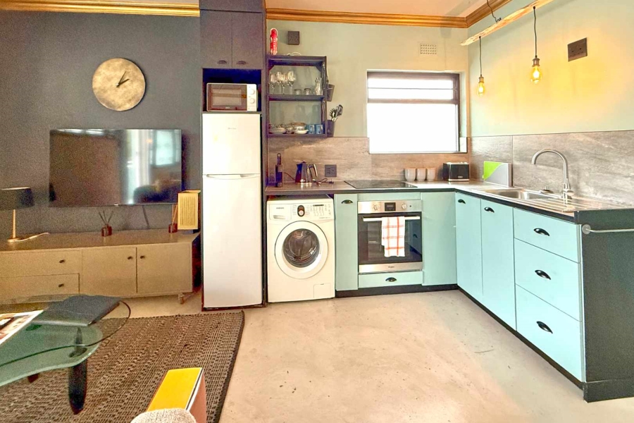 0 Bedroom Property for Sale in Sea Point Western Cape